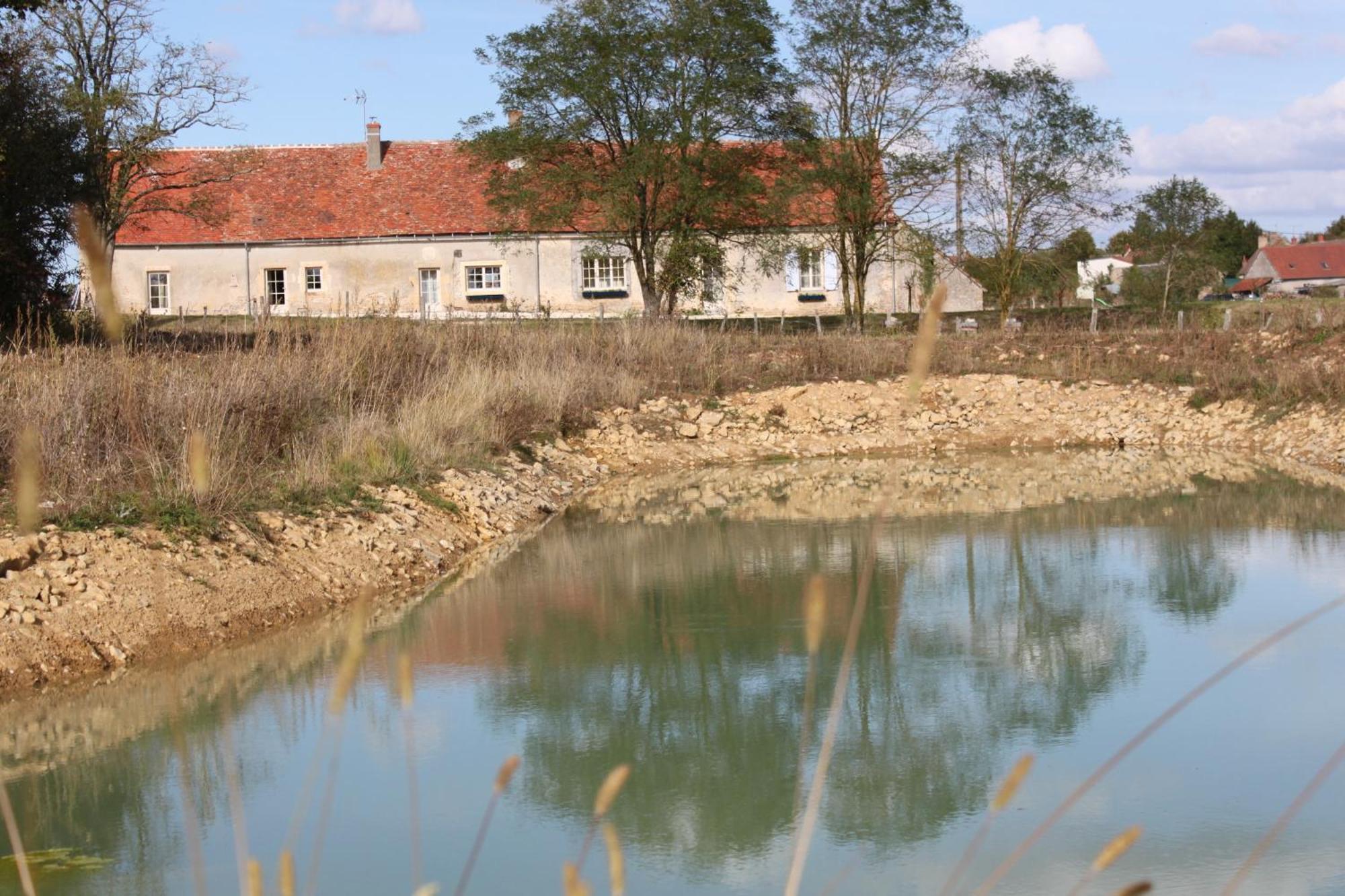 Gite De La Maison Fort Vereaux Esterno foto